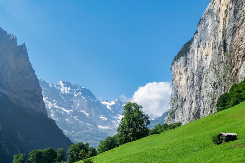 Cliffside Retreat